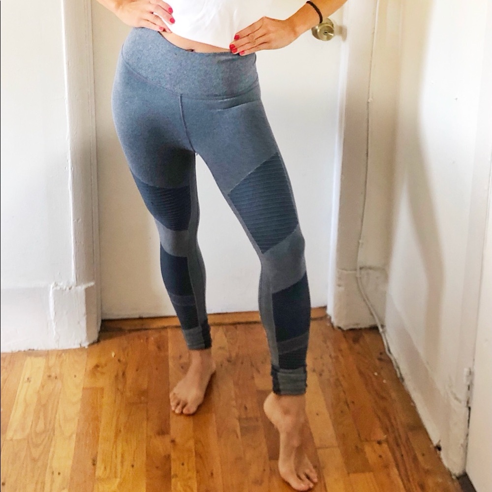 Alo Jean-like BlueLeggings S - Proceeds to ACLU